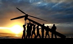 EUROPA QUIERE Y REQUIERE MÁS ENERGÍAS RENOVABLES