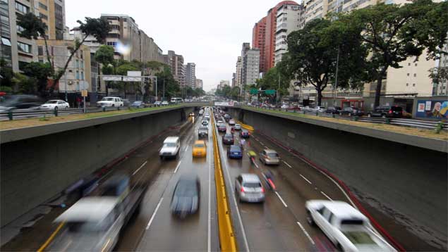 PRIMERA FÁBRICA NACIONAL DE LUMINARIAS LED FUNCIONARÁ EN 2013