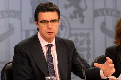 MÁS RECORTES A LAS RENOVABLES