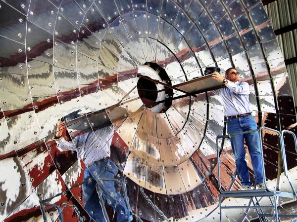 RECICLANDO EL CARBONO: EXTRAYENDO COMBUSTIBLE DEL AIRE