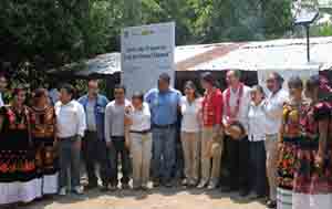 EN COLOMBIA DEBEMOS SEGUIR EL EJEMPLO DE MEXICO,  ACCIONA LLEVA LA LUZ A 25.000 PERSONAS EN ZONAS RURALES AISLADAS