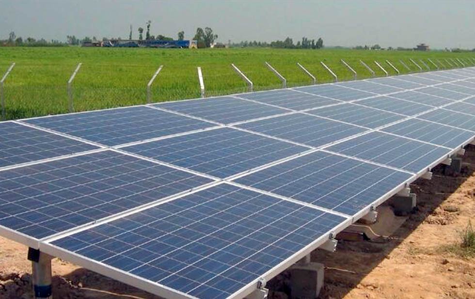 AGRICULTORES EN EU APUESTAN A NUEVA COSECHA: ELECTRICIDAD SOLAR