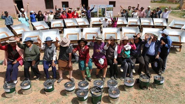 SOLIDARIDAD: LA ENERGÍA SOLAR ENTRA EN CASAS PRECARIAS Y LAS TRANSFORMA -ARGENTINA-