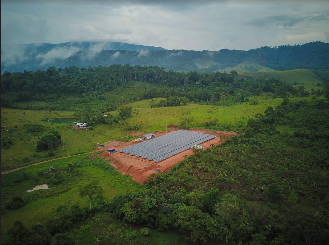 EDF y Novum Solar se unen para instalar diez plantas fotovoltaicas con almacenamiento en la amazonía peruana