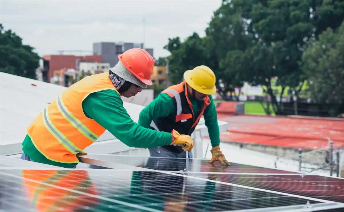 Estas son las protecciones que debes instalar en tu sistema de energía solar fotovoltaico