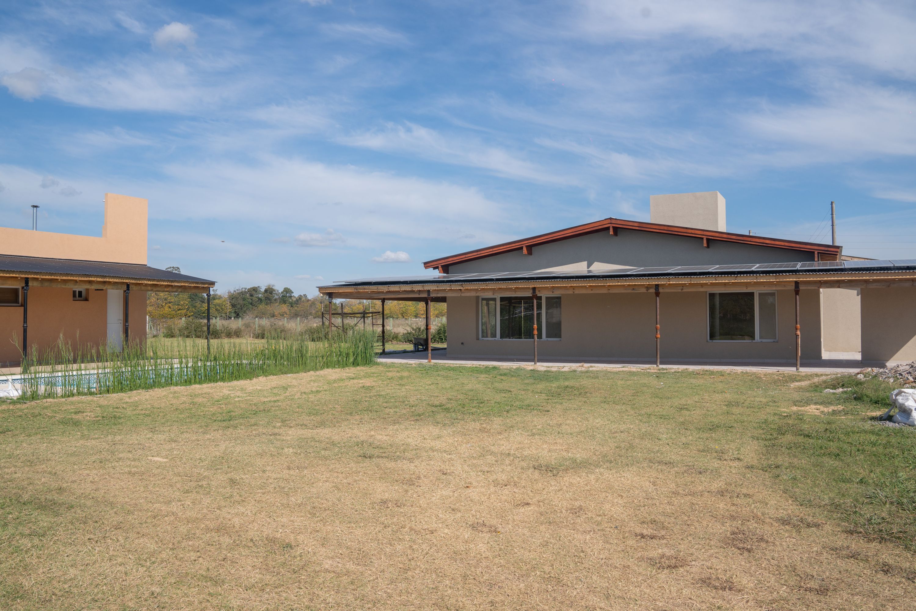 Los sistemas de energía solar despiertan interés ante el aumento de cortes de luz