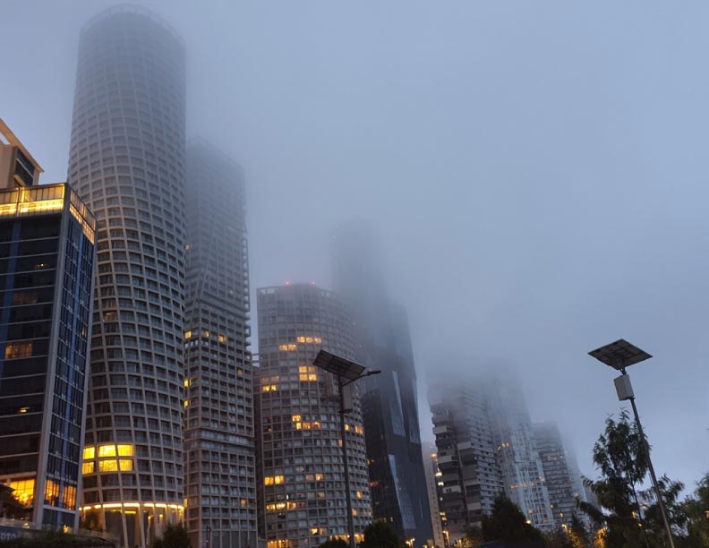 La sequía es uno de los grandes desafíos de la humanidad. Este invento chino quiere acabar con ella con aire y Sol