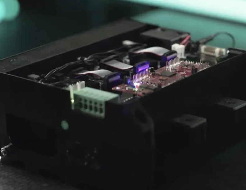 Google y científicos australianos crean un prototipo de inversor de red